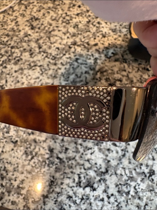 CHANEL Tortoiseshell Brown Crystal CC Logo Sunglasses